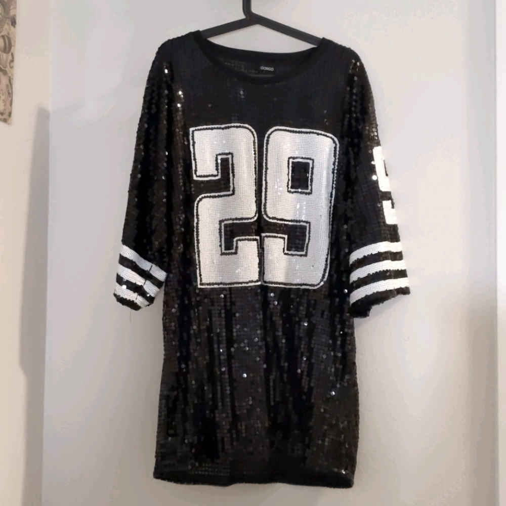29 Jersey Sequins Dress